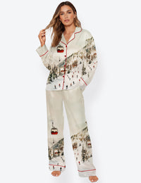 Women's Vintage Ski Lift Winter Ski Slopes Christmas Long Sleeve Satin Pajama Set